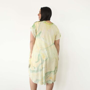 Vestido tortuga en tonos amarillo y verde