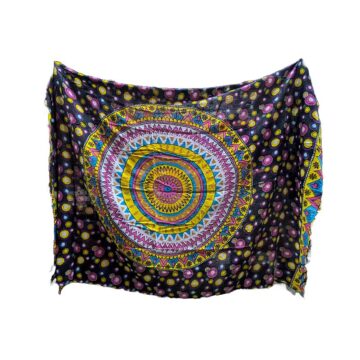 Pareo para verano color negro Mandala