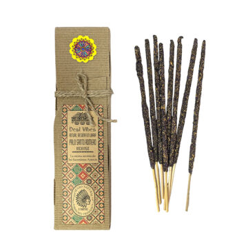 Incienso natural Palo Santo Romero Ritual Desi Vibes