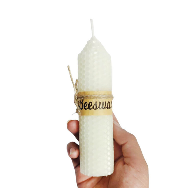 Vela cera de abeja Blanca artesanal hecha a mano