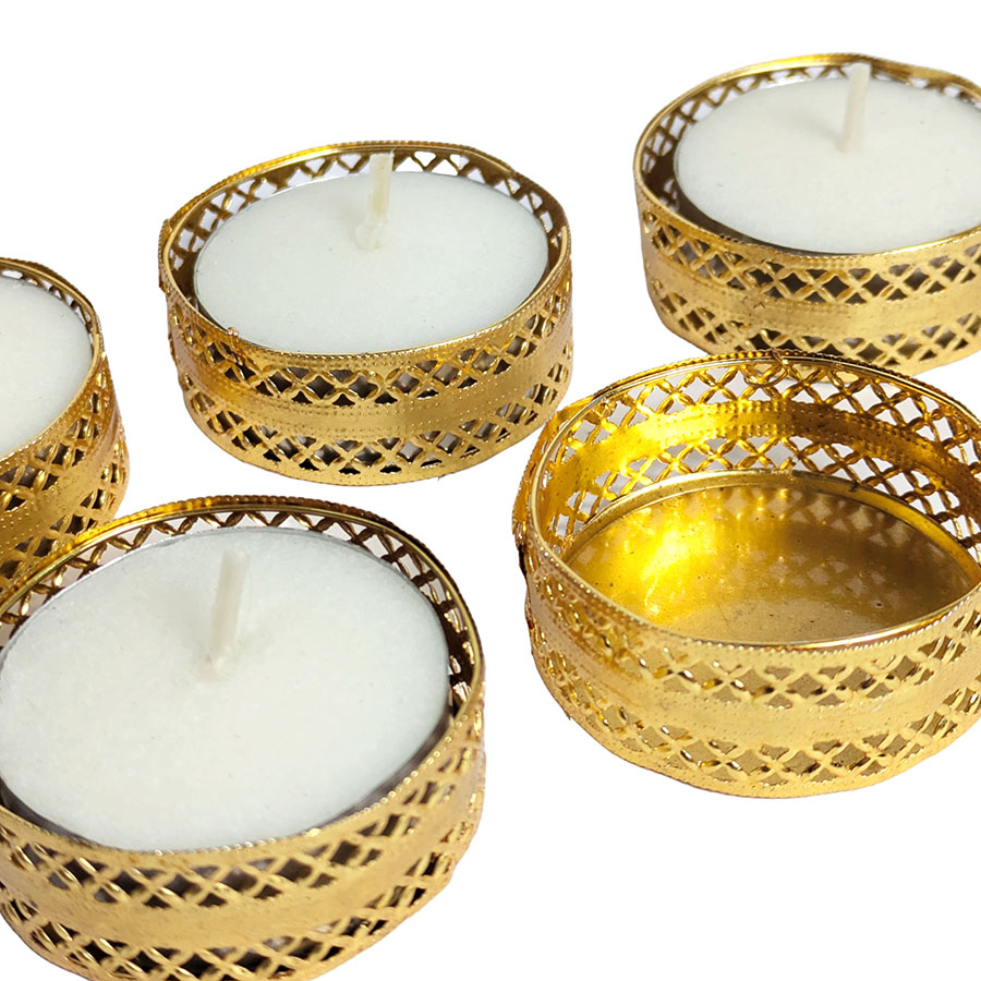 Pack de 5 velas tealight con porta velas metal dorado 2 Pack de 5 velas tealight con porta velas metal dorado - Imagen 2